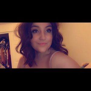 Meet your Posher, Mady